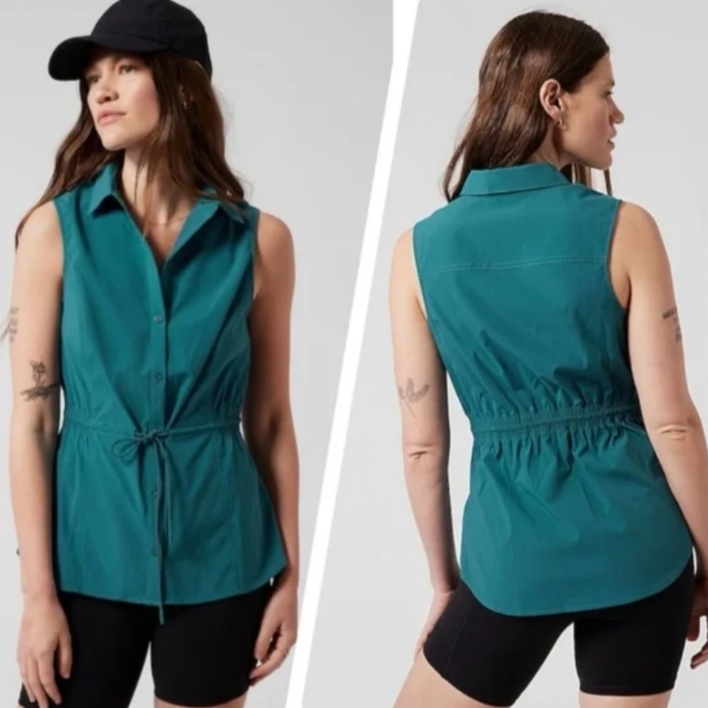 Athleta Levitate Poplin Tank in Borealis Green